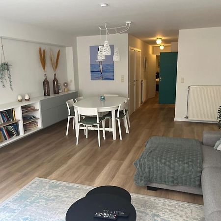 Tof En Ruim Appartement Op 50 Meter Van Strand! Кнокке-Хейст Экстерьер фото